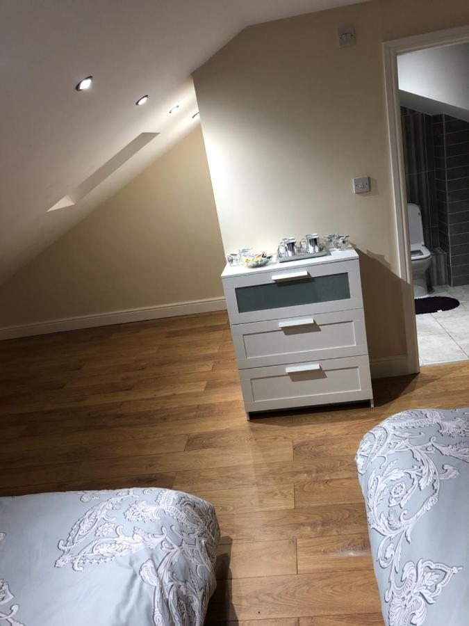 Big Room Rusholme With Tv And Private Bathroom-Parking&Wifi Manchester Esterno foto