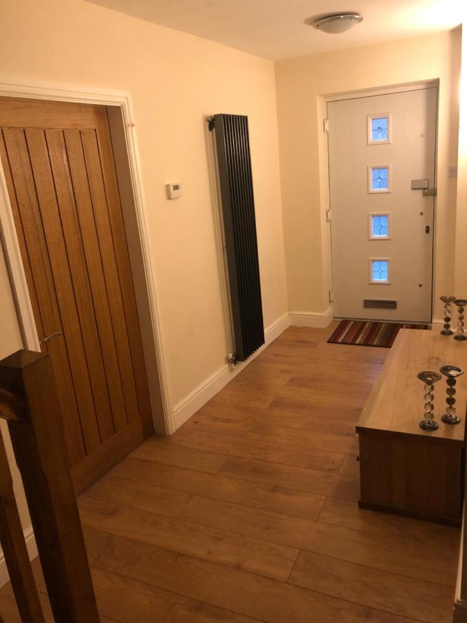 Big Room Rusholme With Tv And Private Bathroom-Parking&Wifi Manchester Esterno foto